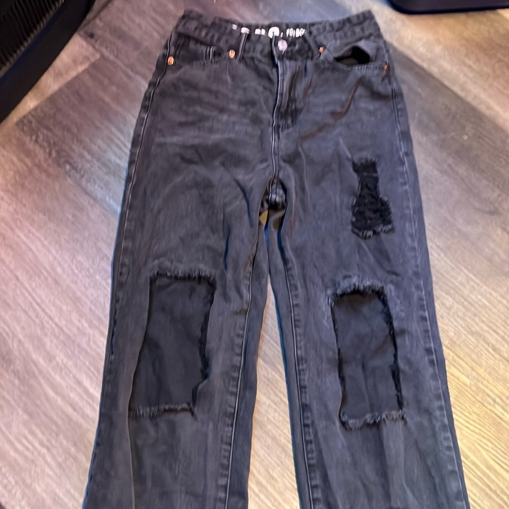 Song boyfriend jeans
